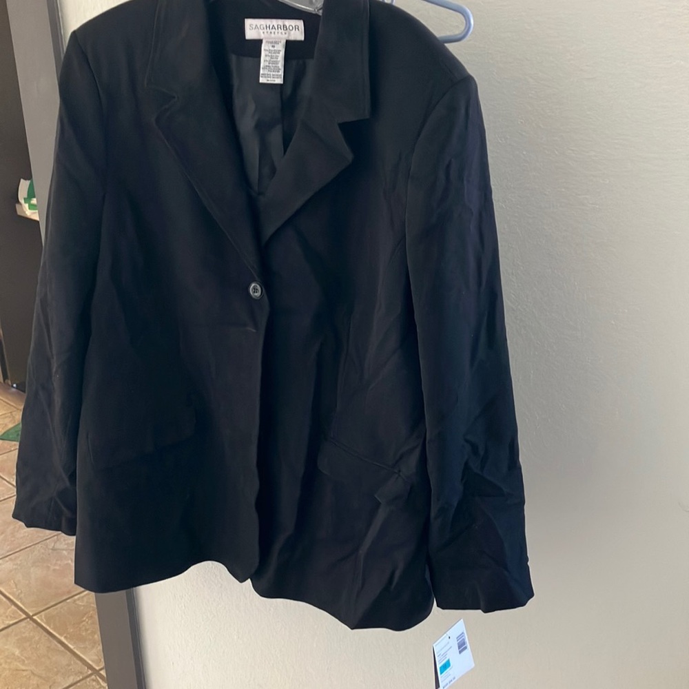 FINAL MARKDOWN Ladies sag harbor blazer 16